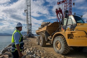 In Mexico, Building A Rail Rival To The Panama Canal