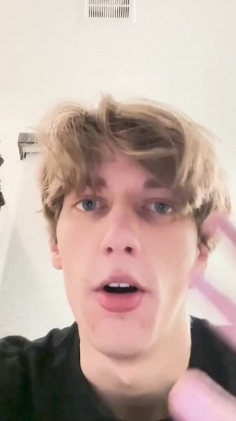 BlazaPlays Face Reveal 😳