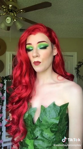 Poison Ivy Love Interests: Exploring the World of Pamela Isley