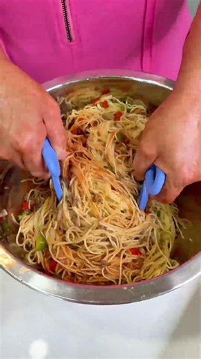 70s Hamburger Noodle Casserole Recipe | Baked Spaghetti #shorts