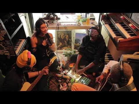 'naturally' live at home carried by dani murcia and friends