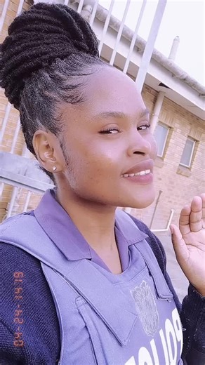 Police Uniform Overview: Style and Features