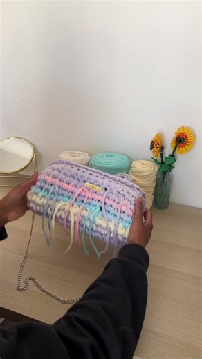 Création d'un sac en crochet pastel - Modèle Mira