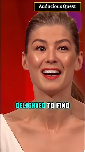 Rosamund Pike Tells A Hilarious Story | Shorts #rosamundpike