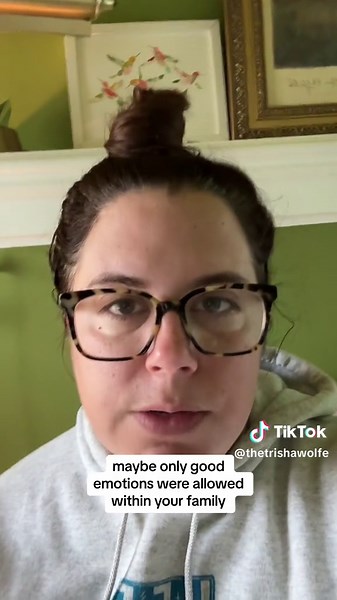 The Emotional Journey in Therapy: Going Beyond Rational Patterns