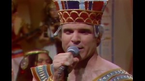 See Steve Martin perform "King Tut" on SNL (1978) - Click Americana
