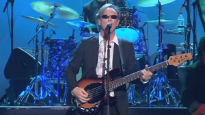 35K views · 942 reactions | The All Starr Band Feat. Richard Page - Broken Wings (Live) | Flashback Ao Vivo | Facebook