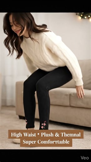 Would you wear these thermal fleece leggings? 👀 #leggings #winterstyle