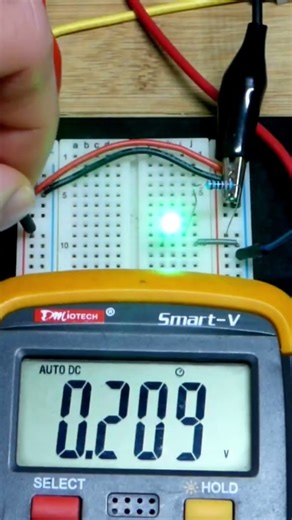 Voltages Of Green LED 220 Ohms Multimeter Measured