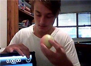 Fastest Time To Eat An Apple