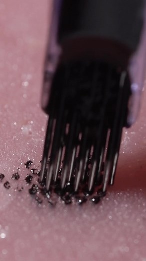 Exploring the Sensation of Tattoo Needles Digging into Skin