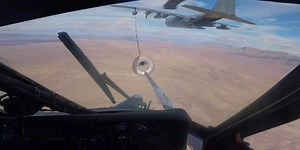 This Pilot's Helmet Camera Captures the Not-So-Easy Feat of Refueling a Black Hawk Helo