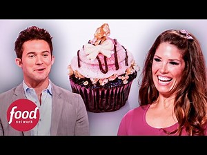 Fluffy Gummy Bear and Marshmallow Cupcakes | Cupcake Wars | Food Network Latin America