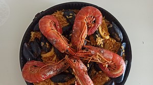 Paella di pesce