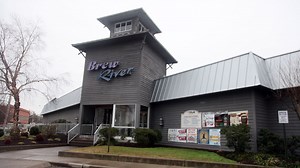 Hope Floats Boat Parade to benefit fight against cancer