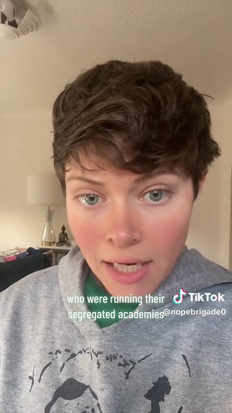 Who are these new evangelicals? 😳 #religiousstudies #religion #sociology #learnontikok