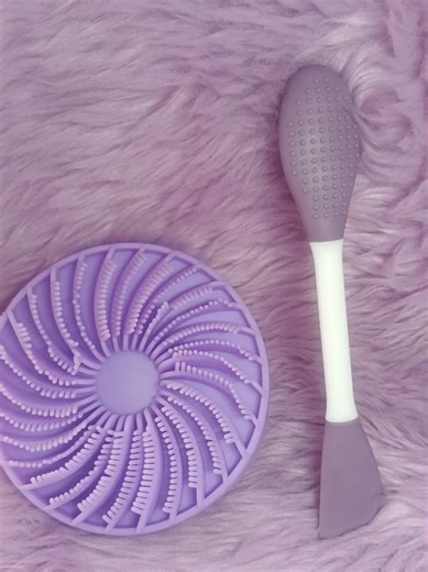 The Ultimate 2-in-1 Shampoo and Facial Brush