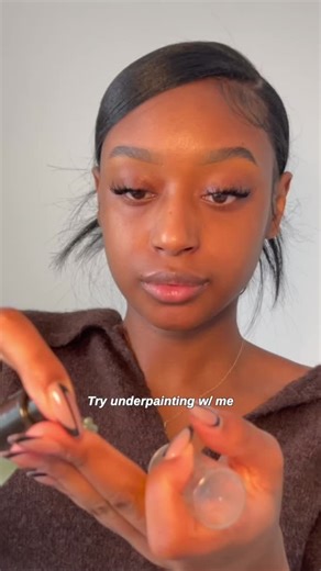 Natural Finish Makeup Tutorial by Mary Phillips