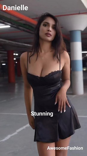 1.4K views | Stunning❤❤❤ Model : Danielle #reelsfbシ2023 #reelstrending #reelsfacebook #fashion #reel #reels #facebook #instagram #style #reelschallenge | AwesomeFashion | Facebook