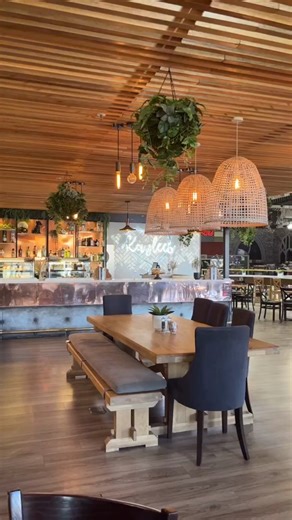 8.6K views · 43 reactions | Looking for something fun to do in the East Rand? Head over to this hidden gem! Explore the Comic Warehouse, Kaylee's Market, and Cookie Co. in Bedfordview for a unique shopping and dining experience. : @enigmatic_za . . . #comicwarehouse #bedfordview #thingstodointheeastrand #kaylees #cookieco #foodiespots #explorejoburg #exploremore #joburgcoza | Joburg.co.za | Facebook