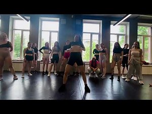 AIDONIA - BABY | KAMILLA RISLING