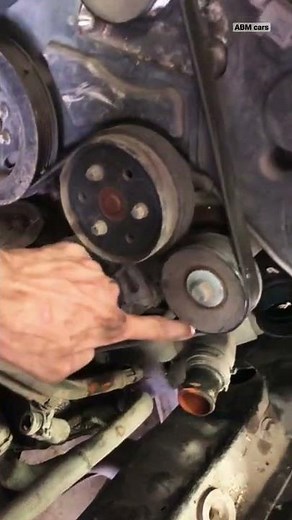 Jaguar XJ Belt replacement location belt Jaguar XJ belt rounds