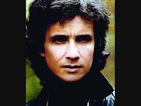 Un Gatto Nel Blu Roberto Carlos