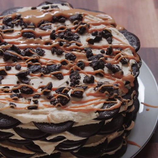748K views · 13K reactions | This Oreo Peanut Butter Cake is layers...