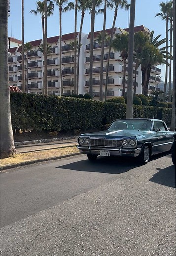 インパラがカッコよすぎる🔥 #インパラ64 #インパラ#シボレー#アメ車#ローライダー#chevorlet #impala #lowrider #車好きと繋がりたい