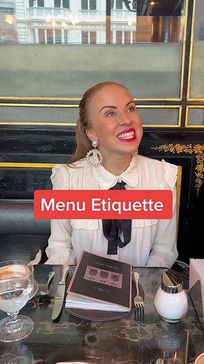 Proper Server Etiquette: Communication Tips for Restaurant Guests