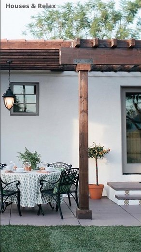 Spanish Colonial House | Cozy Porch | Beautiful Renovation!
