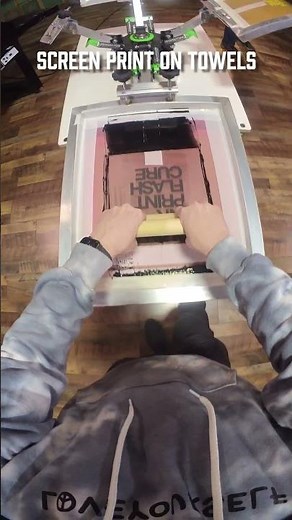 Stuff You Can Screen Print On: Towels! #howtoscreenprint