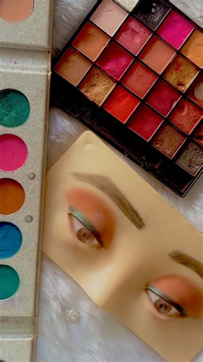 Beautiful eyemakeup step- step tutorial #trendingshorts #makeup #makeupartist