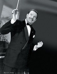Xavier Cugat: Best songs, Albums and Concerts - Mozaart