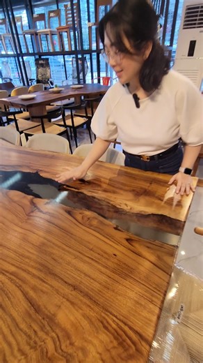 Solid wood table with resin | Grains Furniture