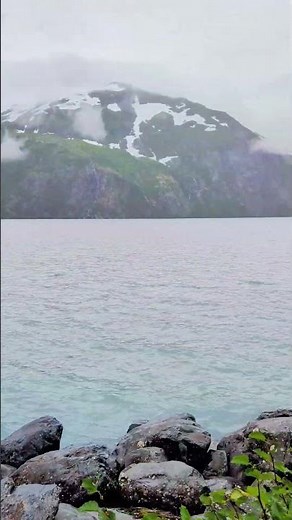 Portage Lake, Alaska 🌊 Nature’s Hidden Gem! ❄️