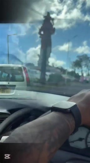 Hello 2026, Team L8 and Bundhoo family wish everyone a very Happy New Year 2026. May this year bring happiness, peace, and prosperity to everyone’s life. As part of our tradition, we serve food at Ganga Talao on the 1st of January. Continuing this sacred tradition once again, the seva was made a great success thanks to the support and contributions of everyone involved. We would also like to inform everyone that our food donation at the Children’s Shelter will be held on the 3rd of January. Team