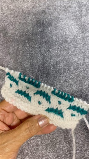 💥 Two Colour Easy knitting Tutorial Beautiful Stitch Design #shorts #woolhobby #knitty #knitter #