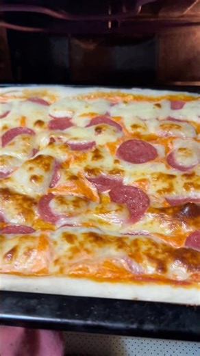 Easy Homemade Pizza 🍕#pizza #cooking #homemade #food #baking #pizzalover #villagecookingvlog