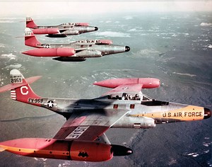 【戦闘機】『ノースロップ F-89 スコーピオン』ロケット弾とミサイルで武装された斬新な戦闘機 : トイレで読む向けブログ