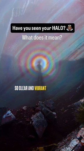 Have you seen yours before ?! Is it happening because of some clear or reflective type of object above? It takes two reflectors to make a rainbow, that's Rainbows 101, right? So what is making these rainbows that we can see bot with the naked eye and on camera if there are no mirrors or glass or crystals etc?? 👀 If you know the person who posted the first video and/or the location where they filmed this please let me know! It went viral a while ago and I recorded this back then so I'm not sure 