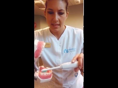 Using your Sonicare toothbrush