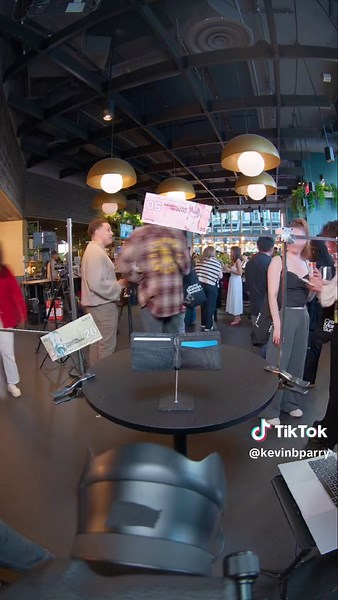 Making money fly 💸 Animated stop-motion LIVE at @#paid’s Cocktails & Creators event