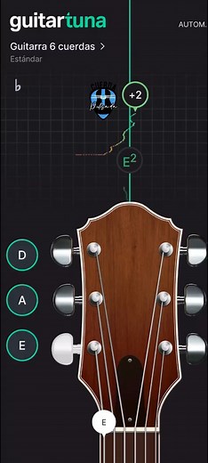 ¿NO SABES CÓMO AFINAR LA GUITARRA? Haz esto. Descargar la App GuitarTuna #guitartuna #guitarra #afinar #cuerdapulsada Cursos de guitarra: www.cuerdapulsa.com | CuerdaPulsada