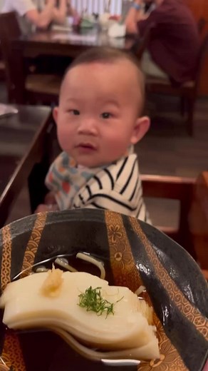 Maeum gulps down the tofu 😋#hungryfam #food #yummy #delicious #foodie #baby #eeeeats #tofu #nomnom #goodeats #foodieadventures #lovefood | Hungry FAM Plays