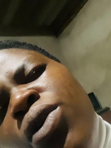 You grace me with your cold shoulder 😭#adele #coldshoulder