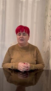 299K views · 10K reactions | Astăzi , sunt 20 de ani , de când eu trăiesc in întuneric 凉și am simțit nevoia sa împărtășesc cu voi , cei care ma iubiți , aceasta zi  .. Am vrut sa ma întorc in urma cu 20 de ani , și sa retrăiesc acel moment  | Vica Gradinaru Artist | Facebook