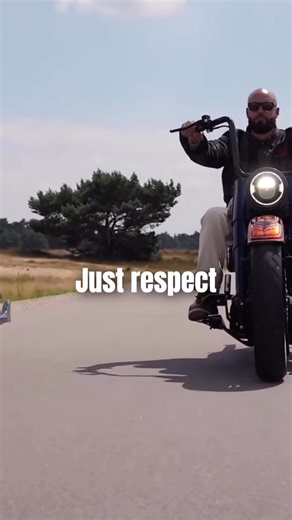 Florida’s biker history ain’t about beaches — it’s about blood, chrome, and legends. 💀 Billy Lane changed chopper culture forever. Big Jim Nolan built Florida’s Outlaws legacy. Bessie Stringfield broke every barrier in her path. And the Stewart brothers carried that speed into motocross history. Florida’s biker legacy runs deep. Respect where it started. 🏍️🔥 #bikerlife #floridabiker #motorcycleclub #harleydavidson #outlawbiker #bikerhistory | Sose The Ghost