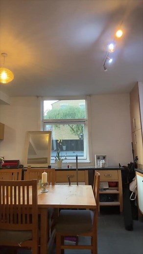 32K views · 971 reactions | A message to online trolling ️ we wrote a song about online trolling ♥️ let’s all be abit kinder ♥️ #kindnesswins #trolling #onlinetrolls #onlinetrolling #mandifishermusic #bullying #endthehate #harveyslaw #originalsong | Mandi Fisher | Facebook