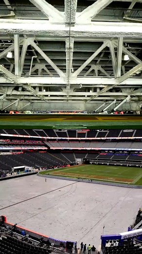 The field and stadium are now officially READY 🤩 (🎥 @nfl) 📺: #SBLVIII – Feb. 11, 6:30pm ET on CBS | Denver Broncos on CBS Sports